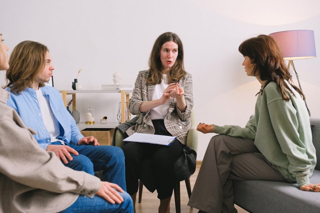 Are CBT Or Mindfulness Techniques Used In Group Therapy For Anxiety?